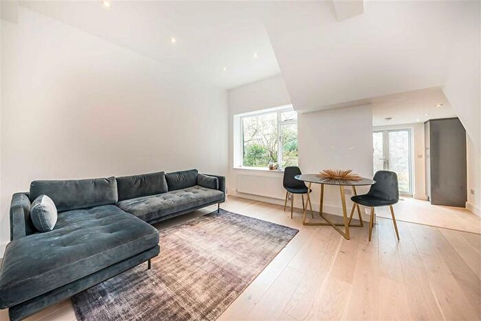 1 Bedroom Flat To Rent In Ifield Road, London, SW10