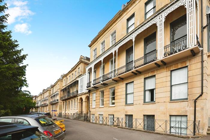 1 Bedroom Flat For Sale In Lansdown Place, Cheltenham, Gloucestershire, GL50