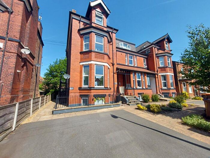 1 Bedroom Flat For Sale In Victoria Crescent, Eccles, M30