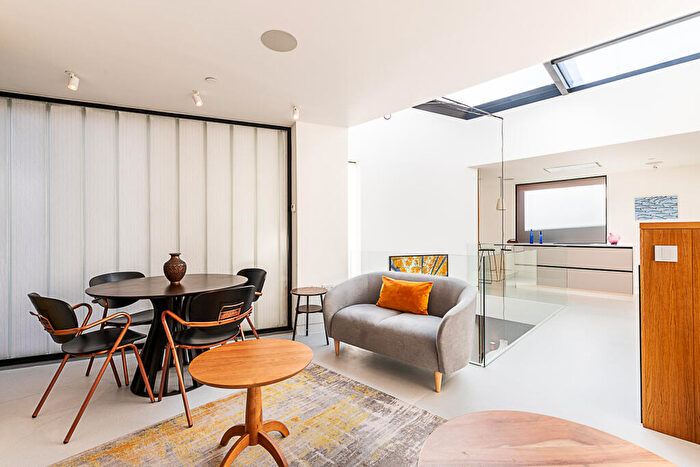 3 Bedroom House To Rent In Belmont St Chalk Farm, London, NW1