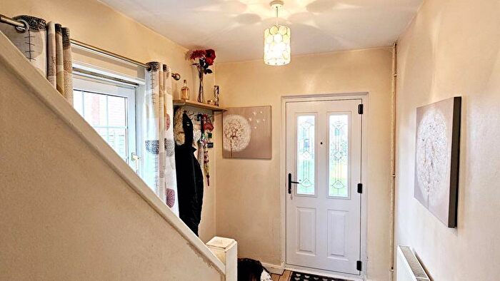 3 Bedroom Semi-Detached House For Sale In Westfield Street, Hereford, HR4