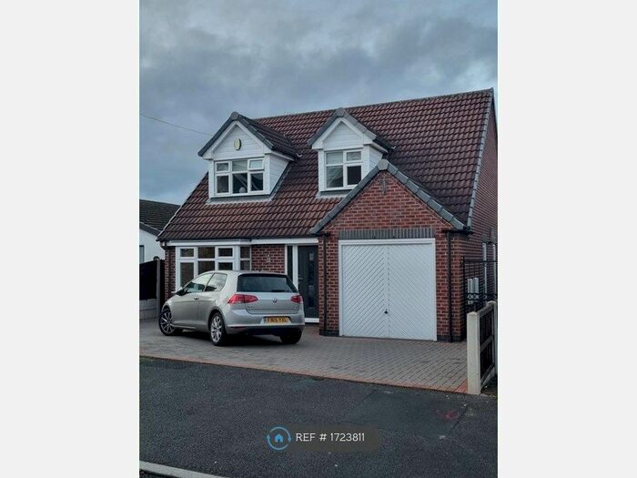 3 Bedroom Detached House To Rent In Temple Drive, Nuthall, Nottingham, NG16