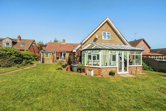 5 Bedroom Chalet For Sale In Turweston Road, Brackley, NN13