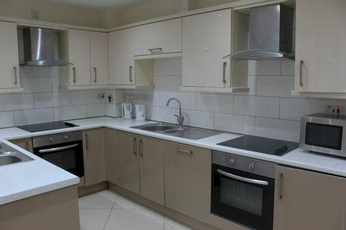 1 Bedroom Flat To Rent In Ilkeston Road, Nottingham, NG7