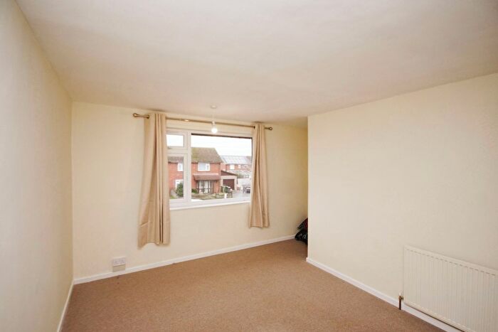 3 Bedroom Terraced House For Sale In Tapsters, Bristol, Gloucestershire, BS30