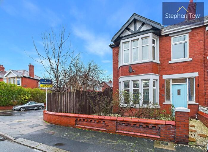 3 Bedroom Terraced House For Sale In Fir Grove, Blackpool, FY1