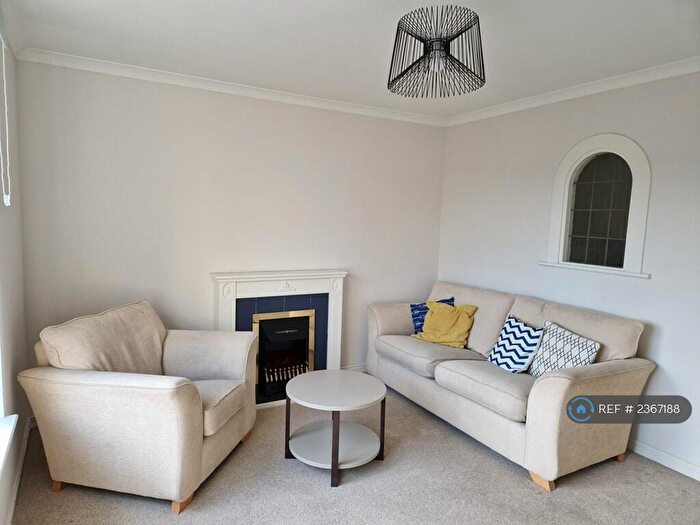 2 Bedroom Flat To Rent In Blandfield, Edinburgh, EH7