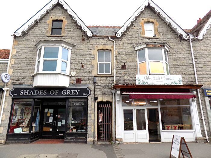 1 Bedroom Flat To Rent In High Street, BA16