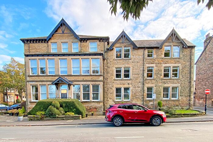2 Bedroom Flat To Rent In Valley Drive, Harrogate, HG2