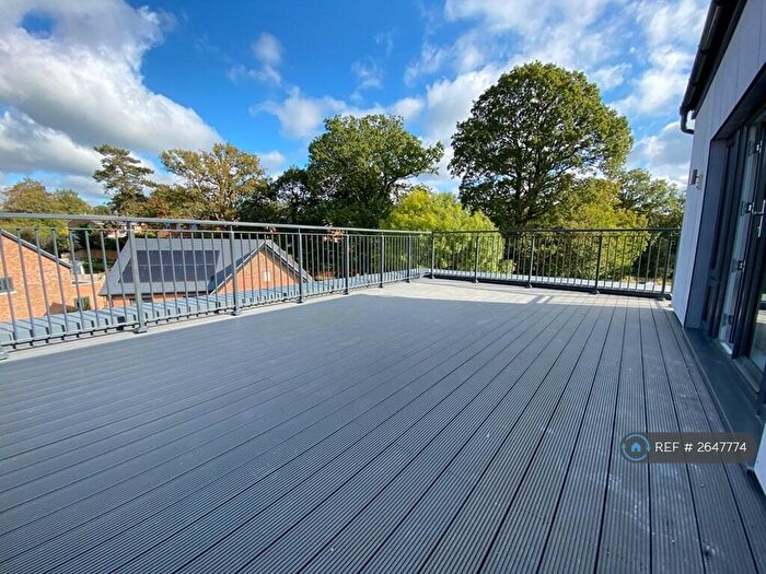 2 Bedroom Penthouse To Rent In Hurley Drive, Bracknell, RG12