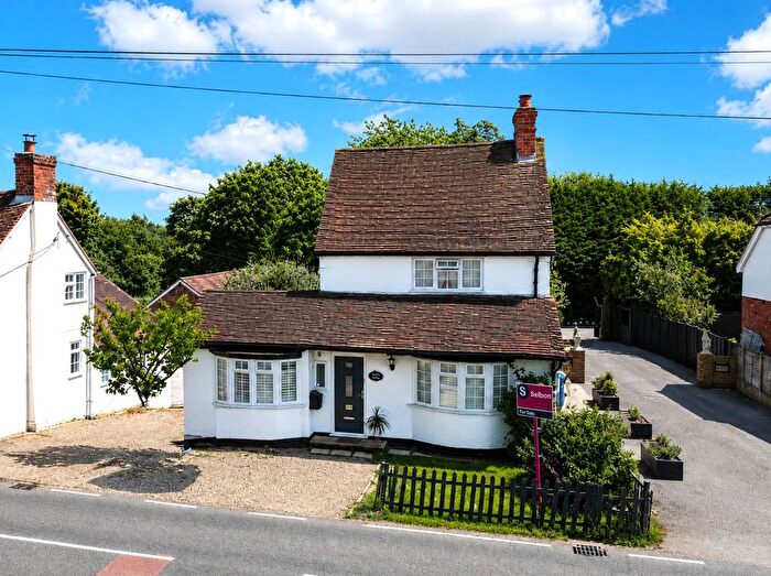 3 Bedroom Detached House For Sale In Crondall Lane, Crookham Village, Fleet, GU51
