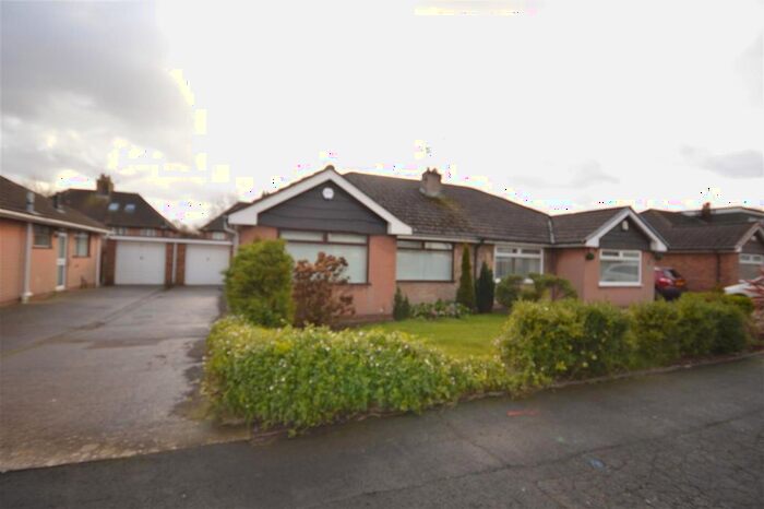 3 Bedroom Semi-Detached Bungalow To Rent In Windlehurst Drive, Worsley, Manchester, M28