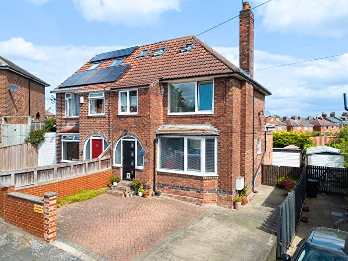 4 Bedroom Semi Detached House For Sale In Enfield Crescent, York, YO24