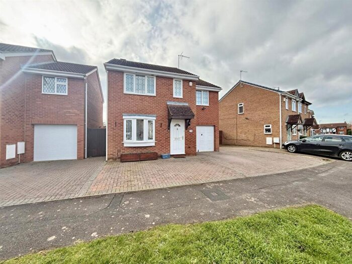 4 Bedroom Detached House For Sale In Palmer Avenue, Abbeymead, Gloucester, GL4