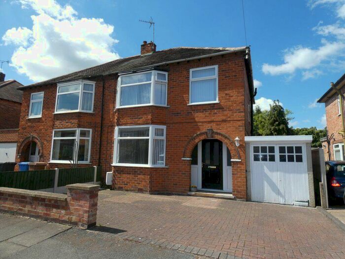 3 Bedroom Semi-Detached House To Rent In Netherfield Road, Sawley, NG10