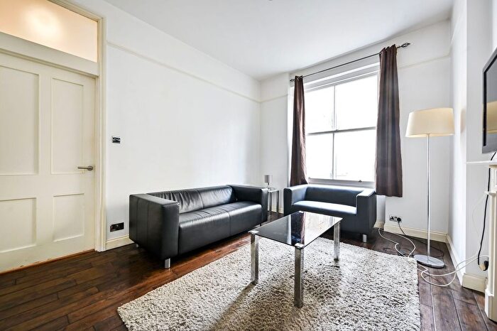 2 Bedroom Flat To Rent In Old Brompton Road, Earls Court, London, SW5