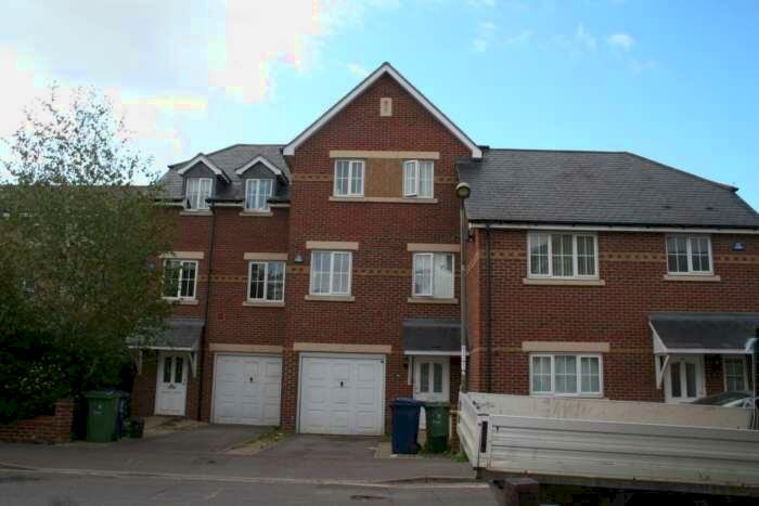 6 Bedroom House To Rent In St Mary`s Road, East Oxford **Student Property **, OX4