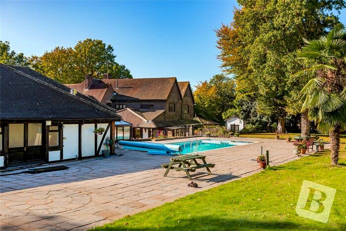 6 Bedroom Detached House For Sale In Beredens Lane, Great Warley, Brentwood, Essex, CM13