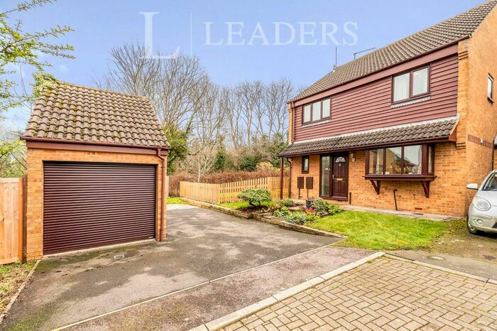 5 Bedroom Detached House To Rent In Lenborough Close, Buckingham MK18