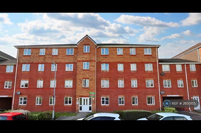 2 Bedroom Flat To Rent In Beaufort Square, Cardiff, CF24