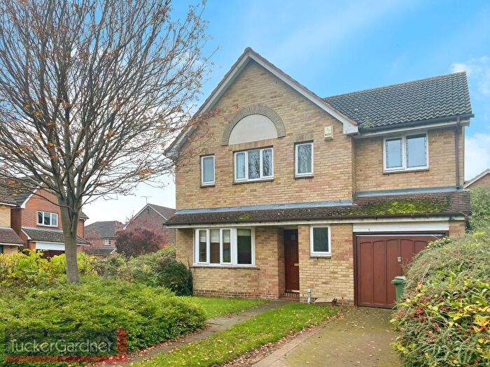4 Bedroom House To Rent In Bullen Close, Cambridge, CB1