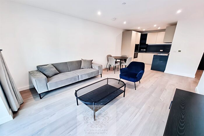 1 Bedroom Flat To Rent In Darter House, N4