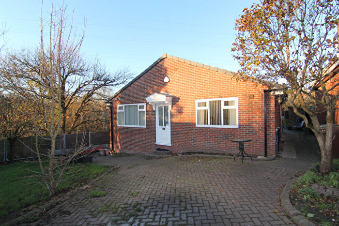 2 Bedroom Detached Bungalow For Sale In Sutton Drive, Droylsden, M43