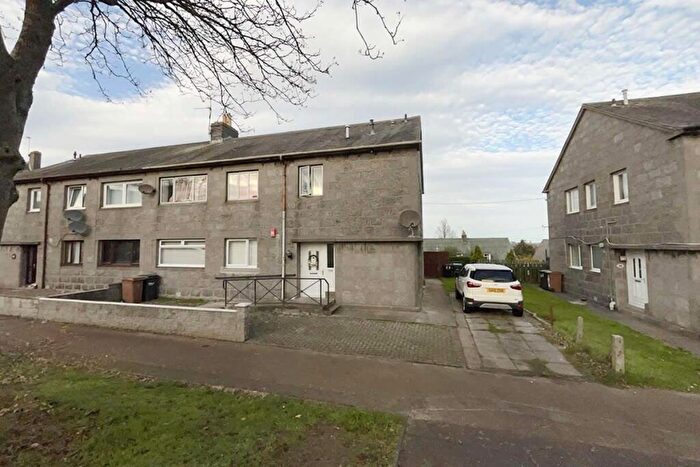 3 Bedroom Flat For Sale In , Faulds Gate, First Floor, Aberdeen, AB12