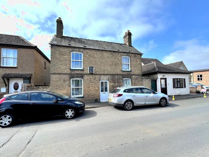 2 Bedroom Detached House To Rent In Fountain Lane, Soham, Ely, Cambridgeshire, CB7