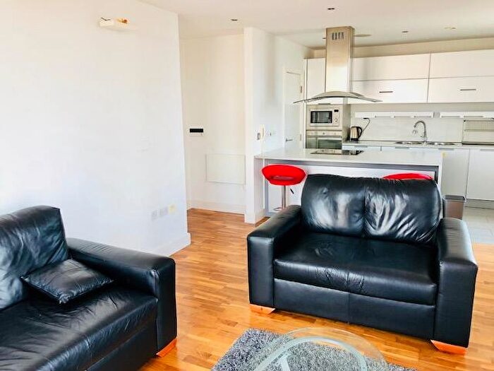 2 Bedroom Apartment To Rent In The Hacienda, City Centre, M1