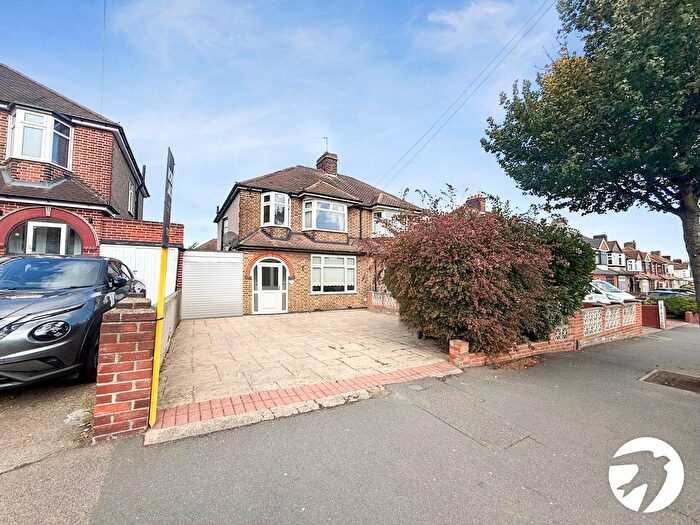 3 Bedroom Semi-Detached House To Rent In Hook Lane, Welling, DA16