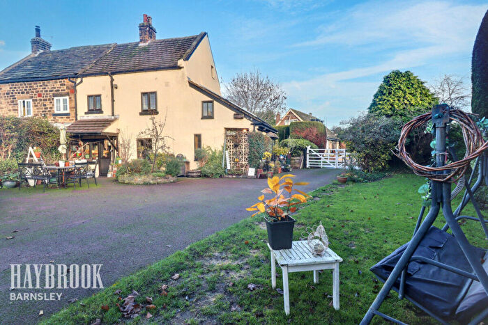 3 Bedroom Cottage For Sale In Top Fold, Doncaster Road, Ardsley, S71