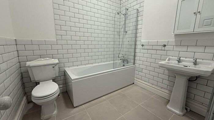 2 Bedroom Apartment To Rent In Claremont Crescent, Weston-super-Mare, BS23