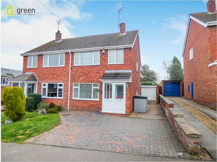3 Bedroom Semi-Detached House For Sale In St. Davids Road, Clifton Campville, Tamworth, B79