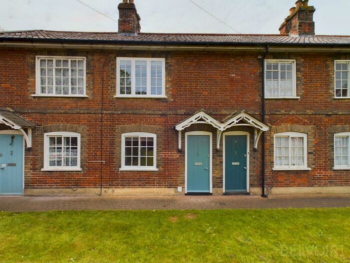 3 Bedroom Terraced House To Rent In Maynewater Square, Bury St Edmunds, IP33