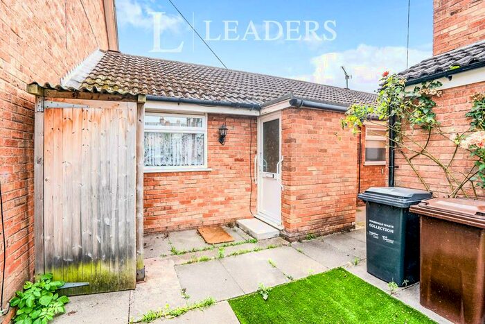 2 Bedroom Bungalow To Rent In Windsor Close, Quorn, LE12