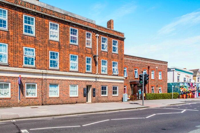 2 Bedroom Flat To Rent In Stoke Road, Gosport, PO12