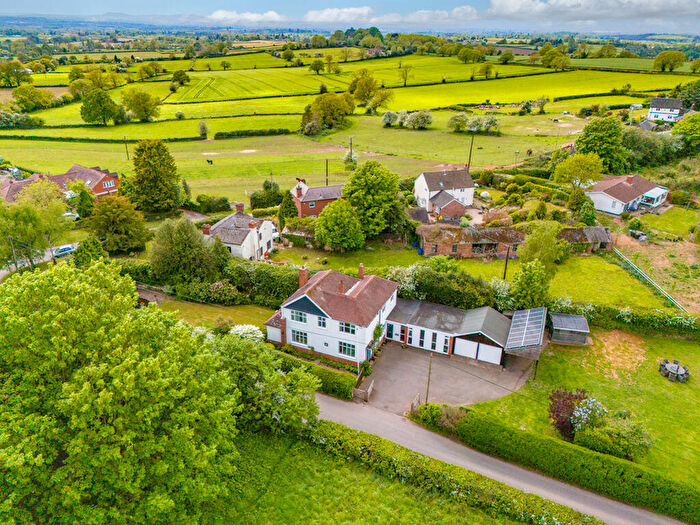 4 Bedroom Detached House For Sale In Broom Hill, Belbroughton, DY9