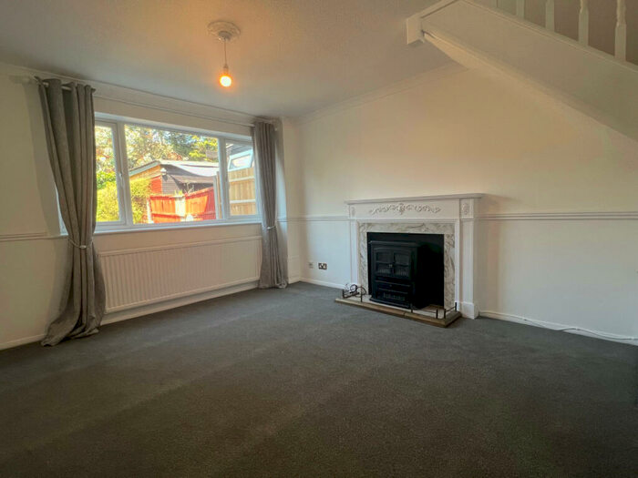 3 Bedroom Terraced House To Rent In Millhaven Close, Romford, Essex, RM6