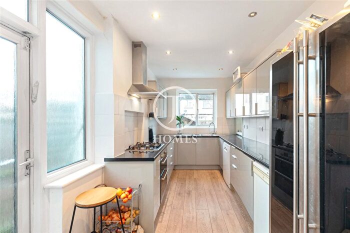7 Bedroom Semi-detached House For Sale In Gainsborough Gardens, London, NW11