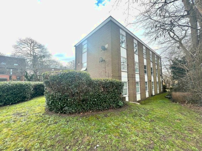 2 Bedroom Flat To Rent In * Fully Booked Open Day * Tremona Court, Southampton, SO16