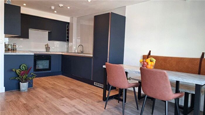 2 Bedroom Flat For Sale In Calderwood Street, London, SE18