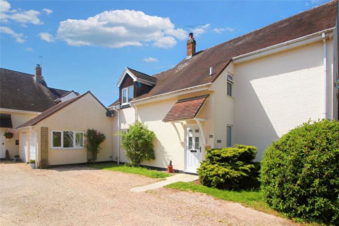 3 Bedroom Detached House To Rent In Applegate, St. Mary Bourne, Andover, Hampshire, SP11