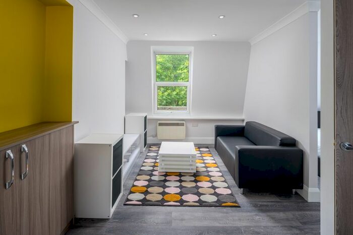 1 Bedroom Flat To Rent In Gray's Inn Road, London, WC1X