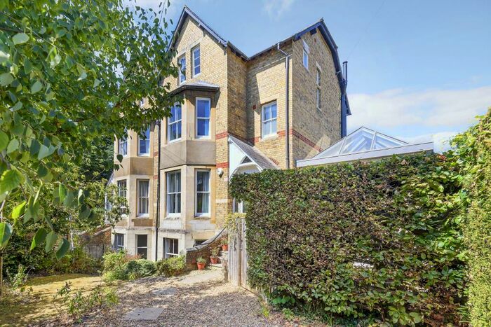 5 Bedroom Semi-Detached House To Rent In Leckford Road, Summertown, OX2