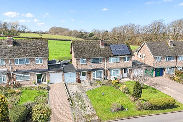 3 Bedroom Semi-Detached House For Sale In Tiddington, Oxfordshire, OX9