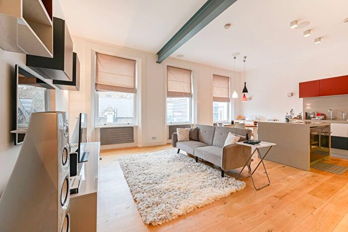 2 Bedroom Flat For Sale In Collingham Road, South Kensington, London, SW5