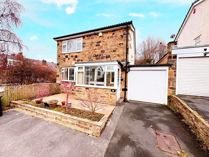 3 Bedroom Detached House To Rent In Victoria Avenue, Ilkley, West Yorkshire, LS29