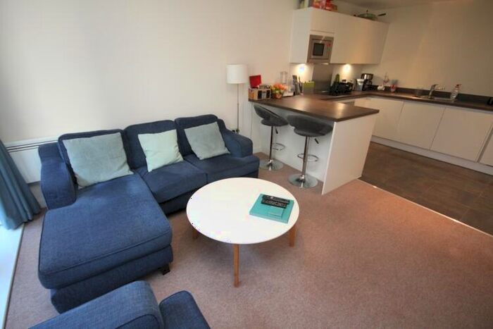 2 Bedroom Apartment To Rent In Potato Wharf Manchester, M3