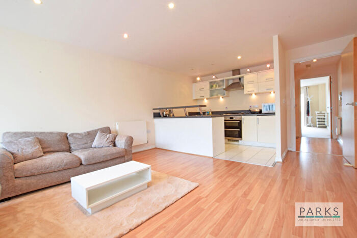 1 Bedroom Apartment To Rent In Regent Street, Brighton, East Sussex, BN1